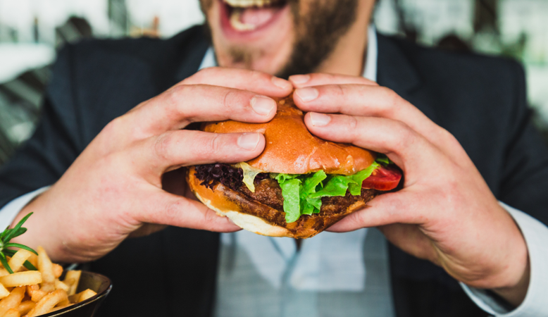 burger and chips